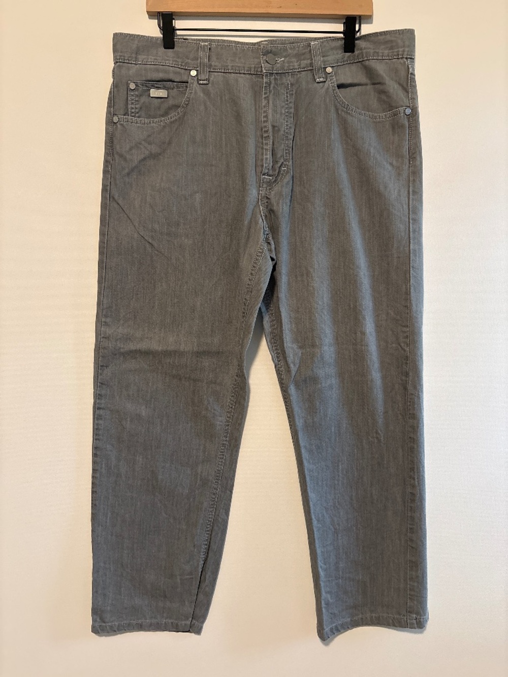 Hugo Boss Mens Jeans W38 Alabama Silk Denim Straight Fit Designer Jeans Light